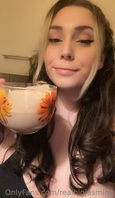 Realbigjasmine