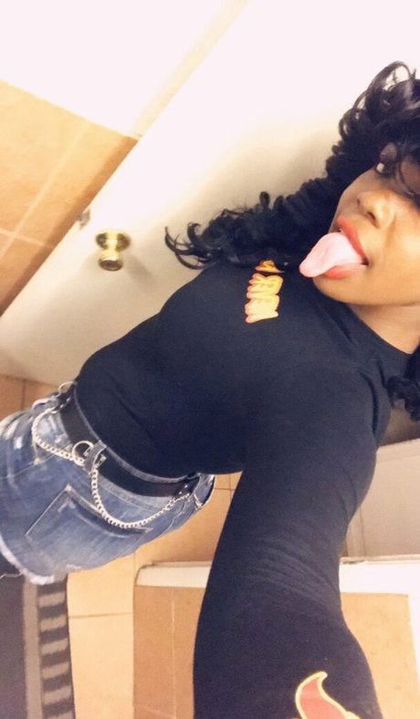 Ladyluckyxxx