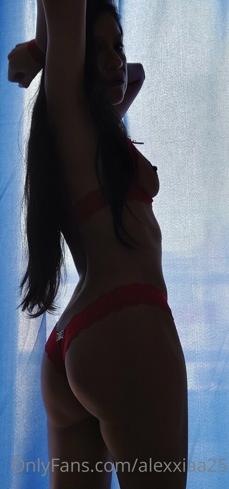 Alexxiaa25