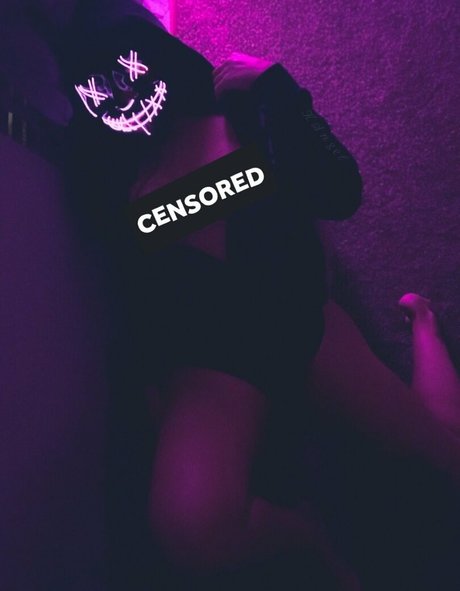 Photo nue de fuite OnlyFans de Kangelstardustxo