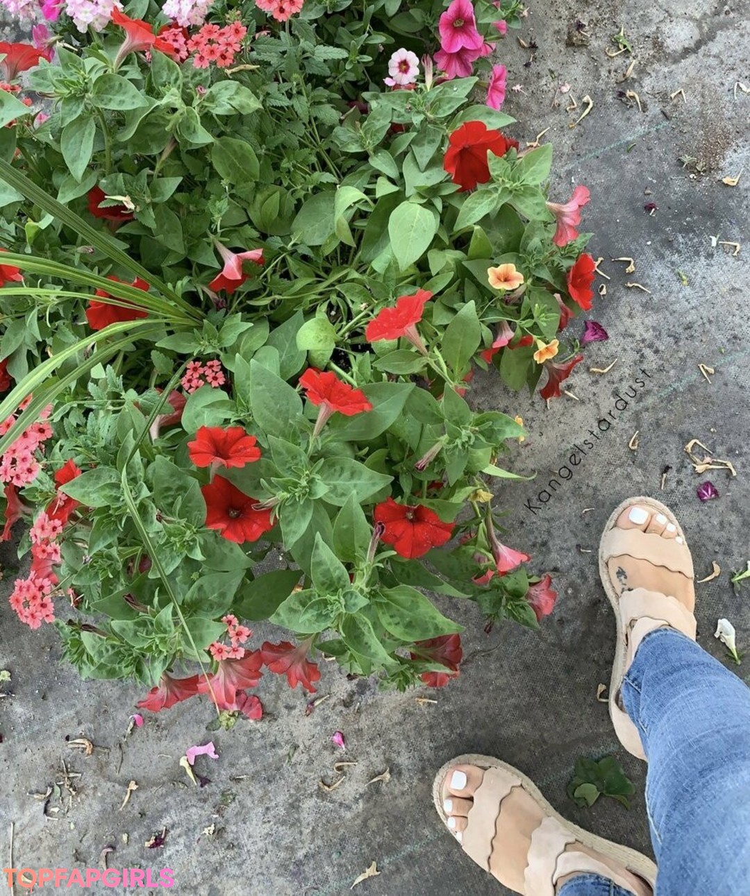 Photo nue de fuite OnlyFans de Kangelstardustxo #37 Photo nue de fuite OnlyFans de Kangelstardustxo #37