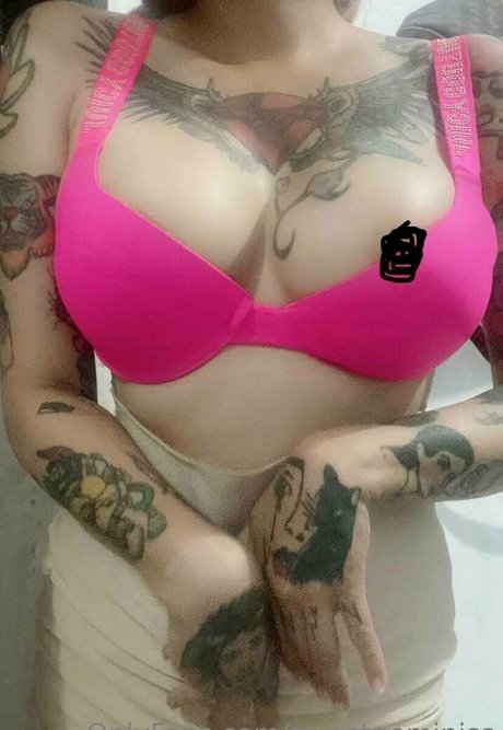 Photo nue de fuite OnlyFans de Sweetgeminiss