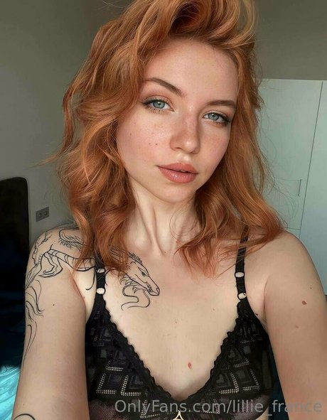 Lillie_france