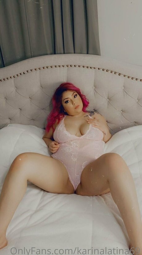 Photo nue de fuite OnlyFans de Karinalatina69