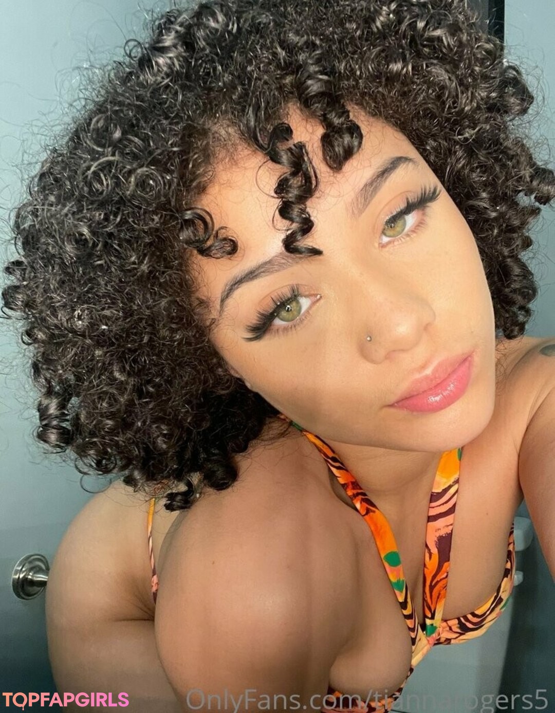 Photo nue de fuite OnlyFans de Tiannarogers5 #24 Photo nue de fuite OnlyFans de Tiannarogers5 #24