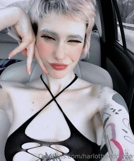 Photo nue de fuite OnlyFans de Harlothendrixvip