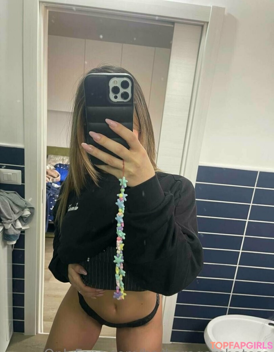 Photo nue de fuite OnlyFans de Barbaragambatesa #86 Photo nue de fuite OnlyFans de Barbaragambatesa #86