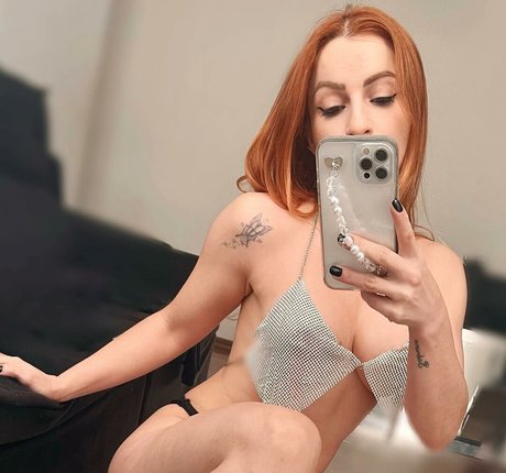 Photo nue de fuite OnlyFans de Tina Xaver