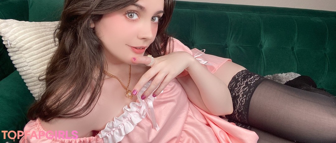 Photo nue de fuite OnlyFans de Adinaluna #124 Photo nue de fuite OnlyFans de Adinaluna #124