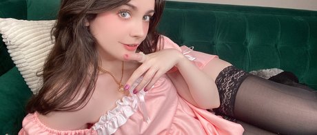 Photo nue de fuite OnlyFans de Adinaluna