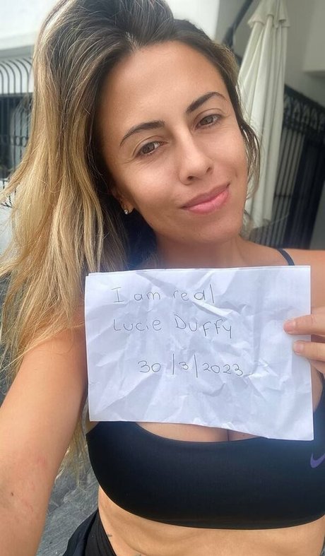 Photo nue de fuite OnlyFans de Lucie The Spanish Teacher