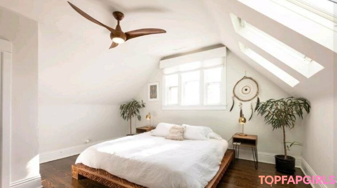 Photo nue de fuite OnlyFans de Ellabarnettvip #2 Photo nue de fuite OnlyFans de Ellabarnettvip #2