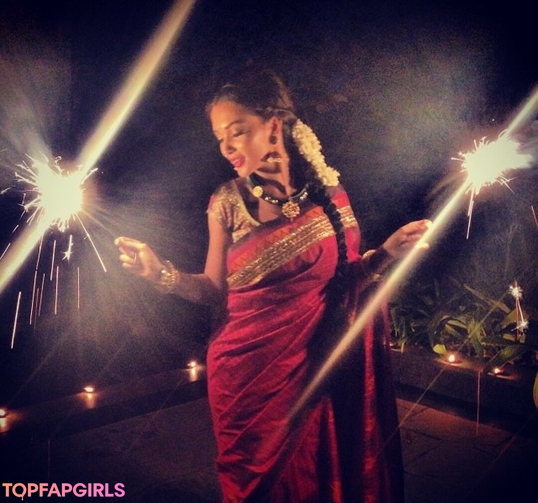 Photo nue de fuite OnlyFans de Amy Jackson #152 Photo nue de fuite OnlyFans de Amy Jackson #152