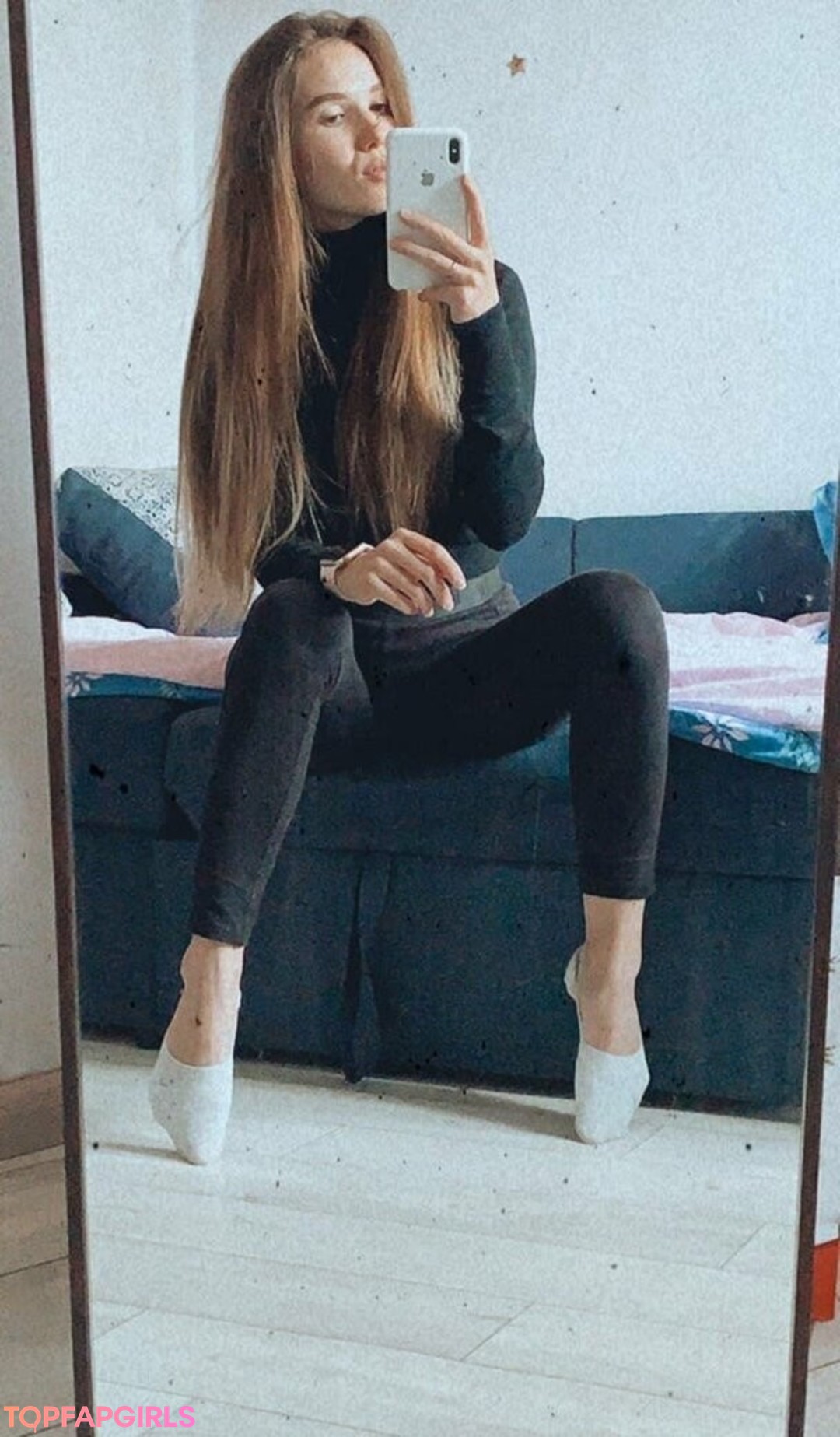 Photo nue de fuite OnlyFans de Alexandraromance #21 Photo nue de fuite OnlyFans de Alexandraromance #21