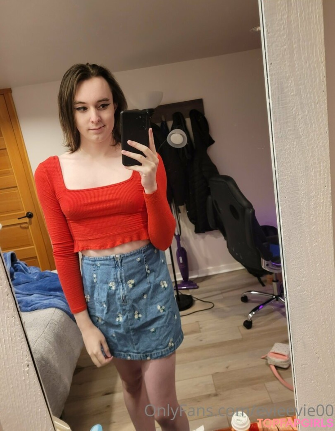 Photo nue de fuite OnlyFans de Evieevie00 #1 Photo nue de fuite OnlyFans de Evieevie00 #1