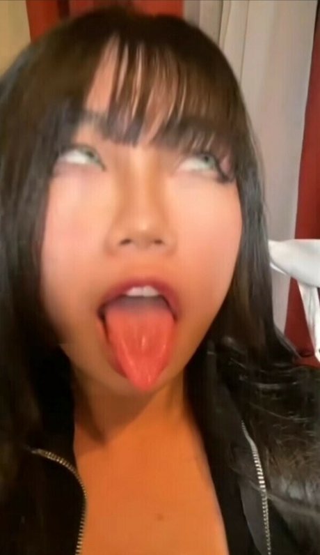 Photo nue de fuite OnlyFans de Vihaiyenn