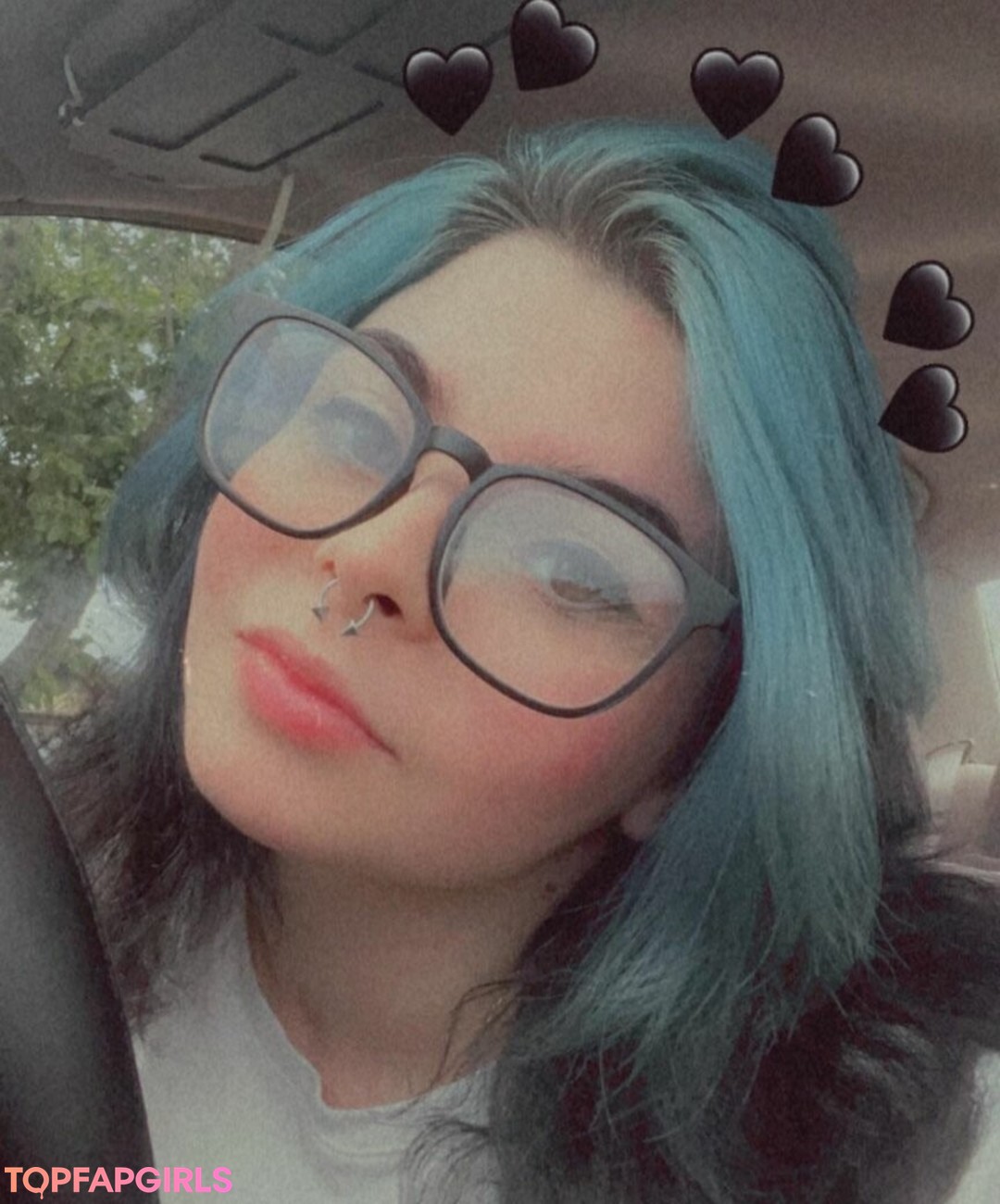 Photo nue de fuite OnlyFans de Littlemadds26 #10 Photo nue de fuite OnlyFans de Littlemadds26 #10