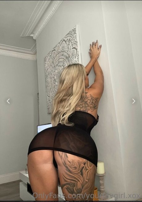Photo nue de fuite OnlyFans de Yourfavgirlxox