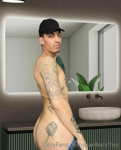 Photo nue de fuite OnlyFans de Garihalefree