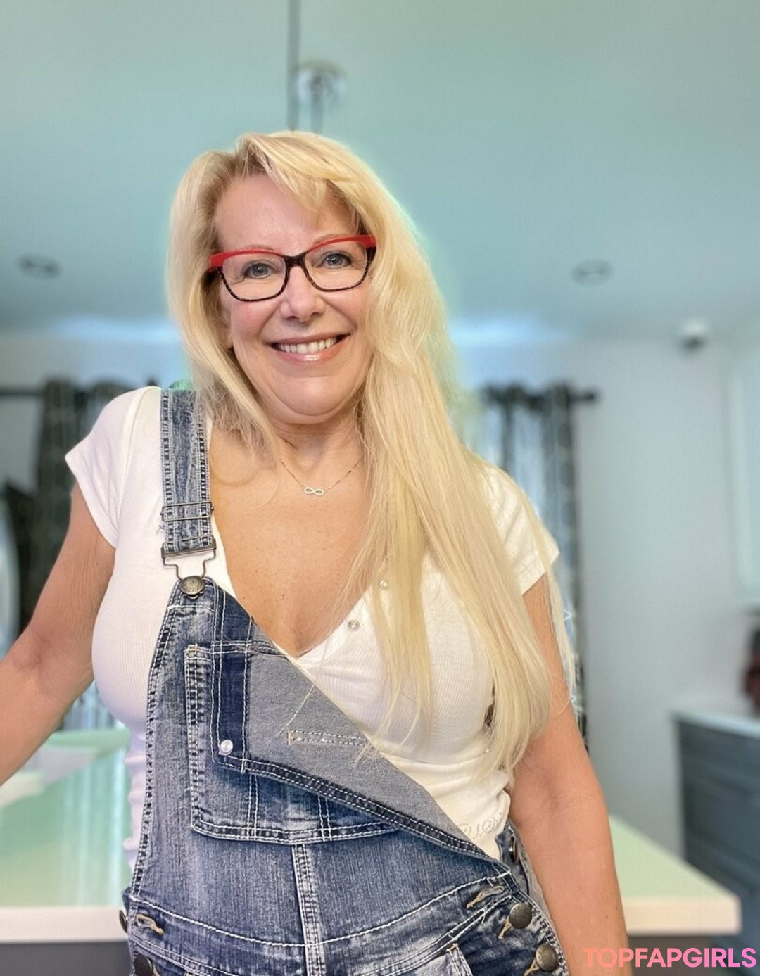 Photo nue de fuite OnlyFans de Fitcougar50 #11 Photo nue de fuite OnlyFans de Fitcougar50 #11