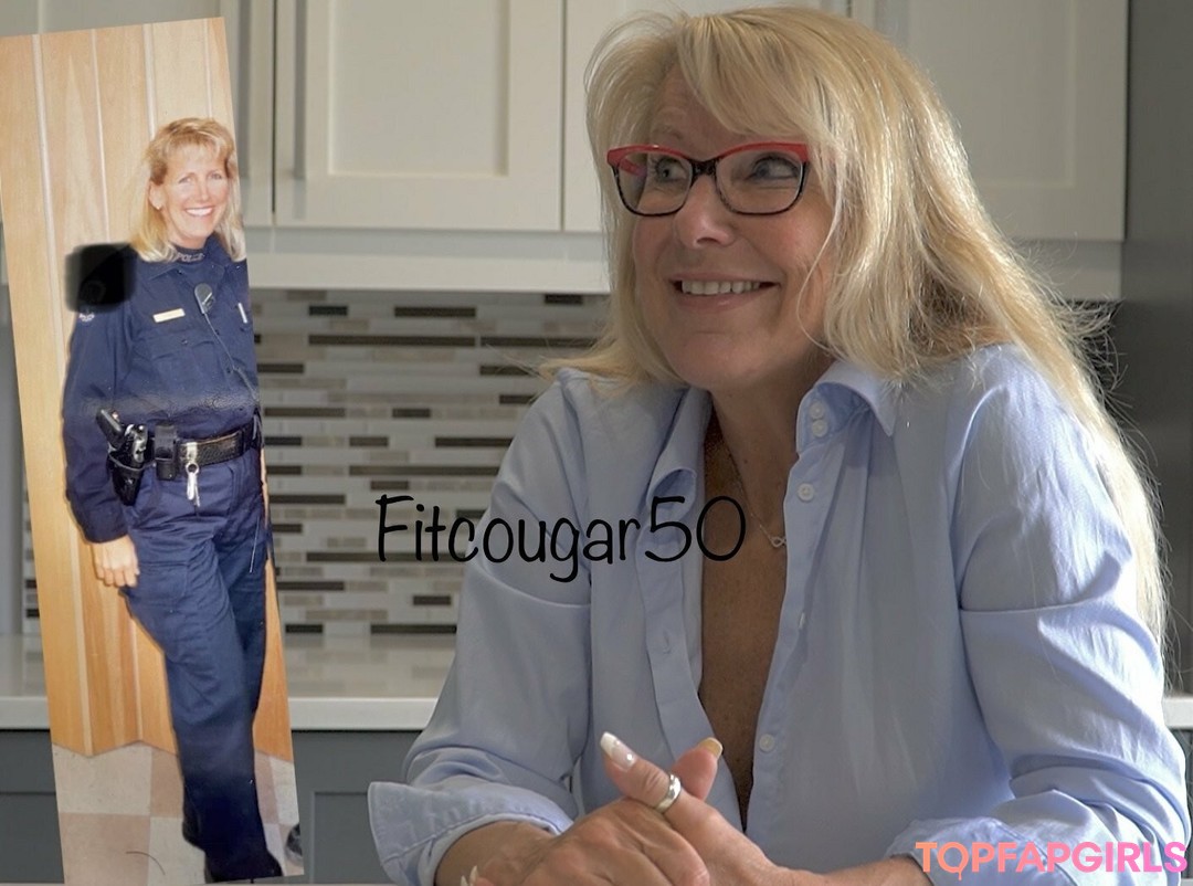 Photo nue de fuite OnlyFans de Fitcougar50 #30 Photo nue de fuite OnlyFans de Fitcougar50 #30