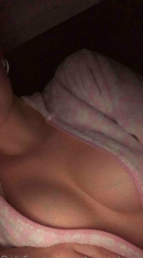 Photo nue de fuite OnlyFans de Cutiepieelain