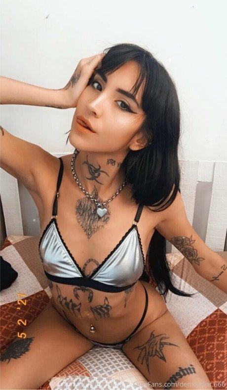 Photo nue de fuite OnlyFans de Demonflor666