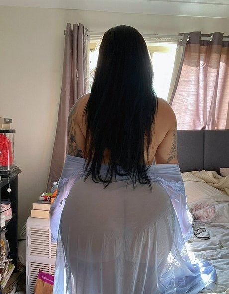 Photo nue de fuite OnlyFans de Slaviccaramel