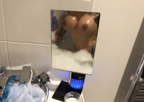 Photo nue de fuite OnlyFans de Roxikeogh