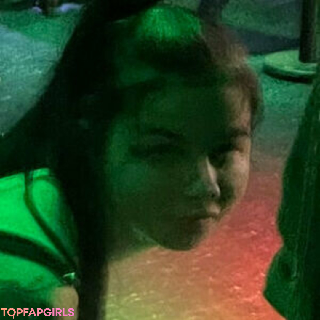 Photo nue de fuite OnlyFans de Lookatdatgurl #76 Photo nue de fuite OnlyFans de Lookatdatgurl #76