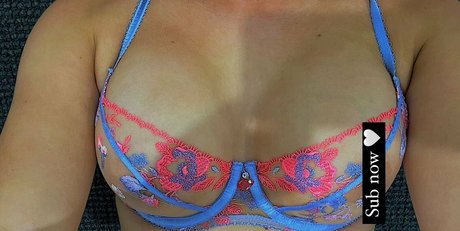 Photo nue de fuite OnlyFans de Catherine Belle