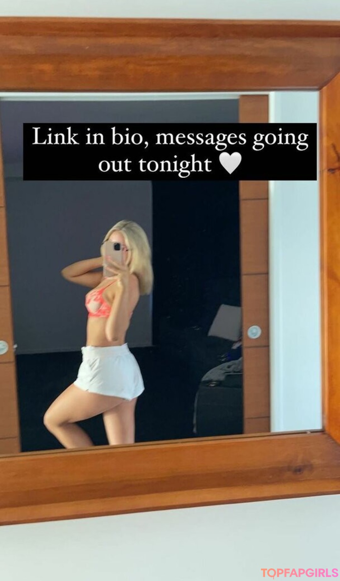 Photo nue de fuite OnlyFans de Catherine Belle #33 Photo nue de fuite OnlyFans de Catherine Belle #33