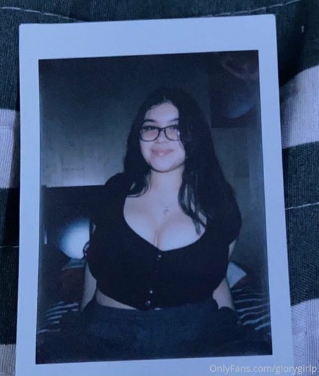Photo nue de fuite OnlyFans de Glorygirlp