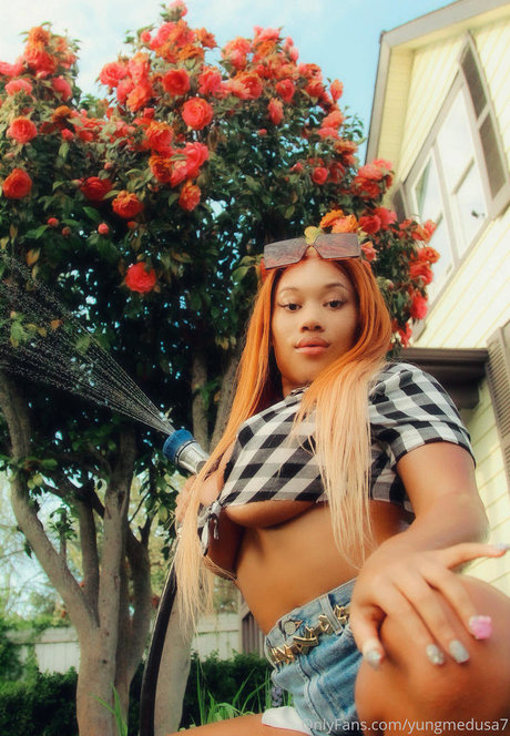 Yungmedusa7