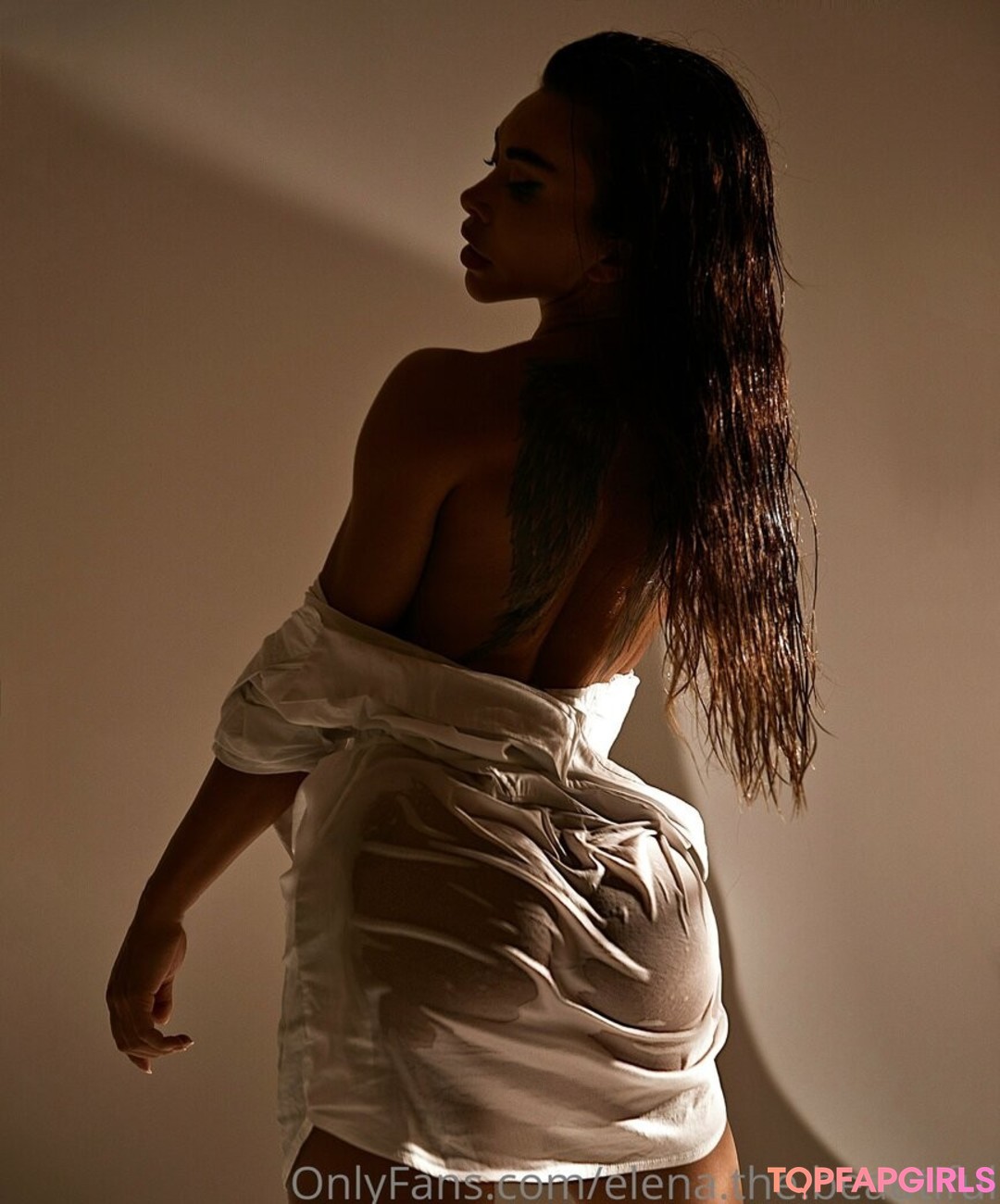 Photo nue de fuite OnlyFans de Elenathebeautiful #74 Photo nue de fuite OnlyFans de Elenathebeautiful #74