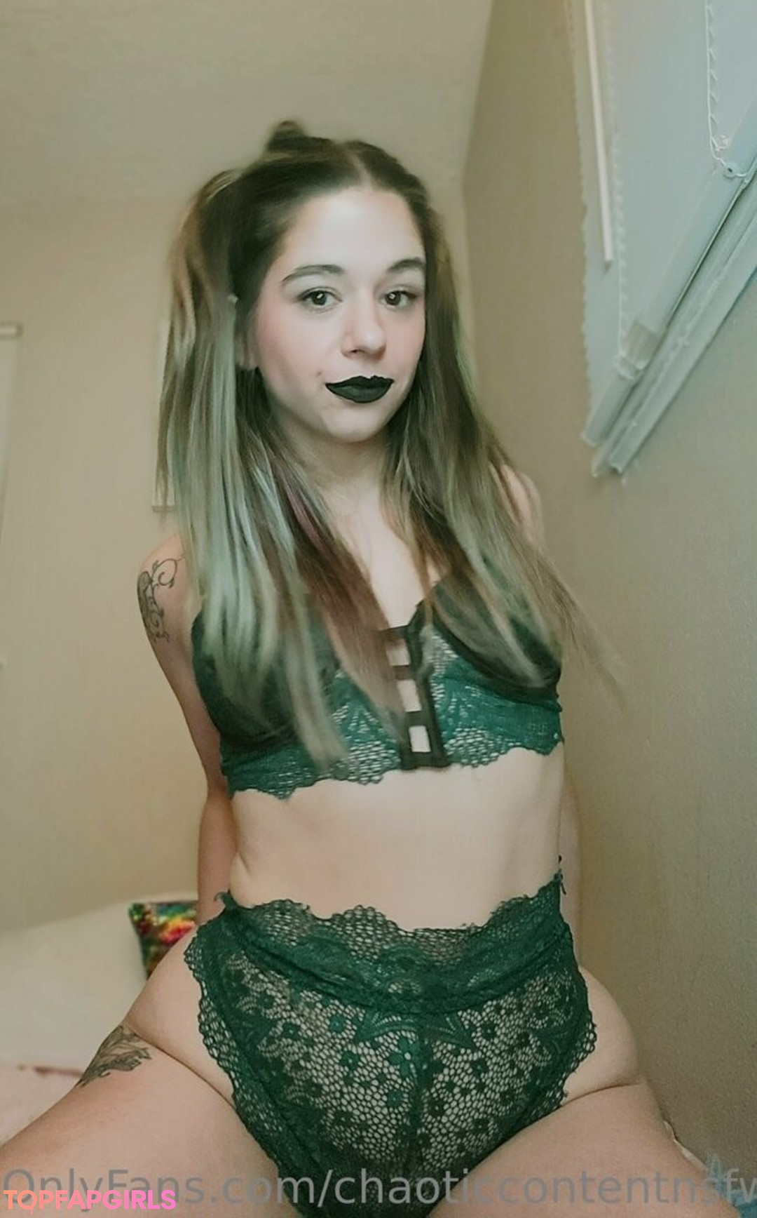 Photo nue de fuite OnlyFans de Chaoticcontent #2 Photo nue de fuite OnlyFans de Chaoticcontent #2