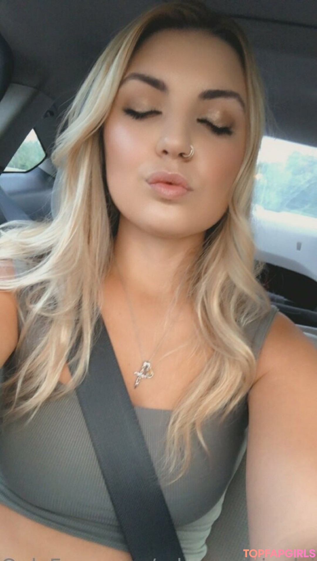 Photo nue de fuite OnlyFans de Edensoriginalsin #15 Photo nue de fuite OnlyFans de Edensoriginalsin #15