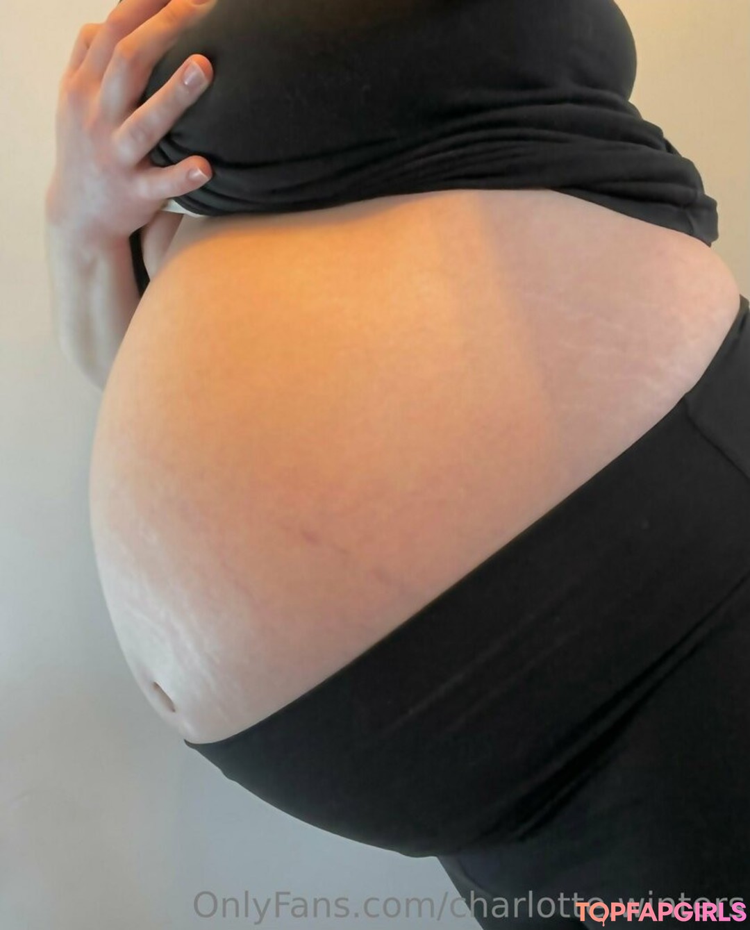 Photo nue de fuite OnlyFans de Charlottewinters #10 Photo nue de fuite OnlyFans de Charlottewinters #10