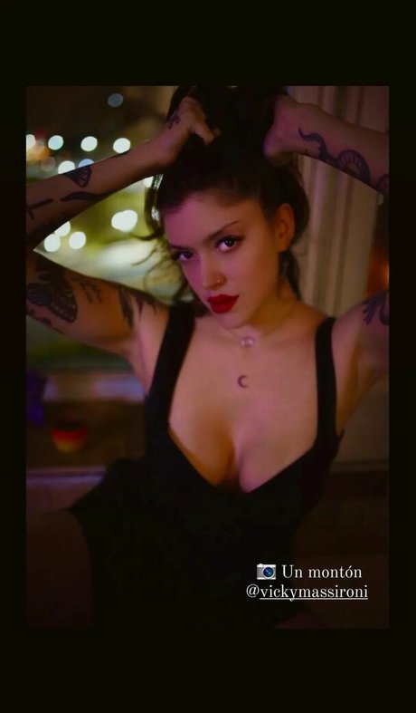 Photo nue de fuite OnlyFans de Vicky Massironi