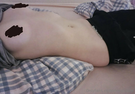 Photo nue de fuite OnlyFans de Milkycazzie