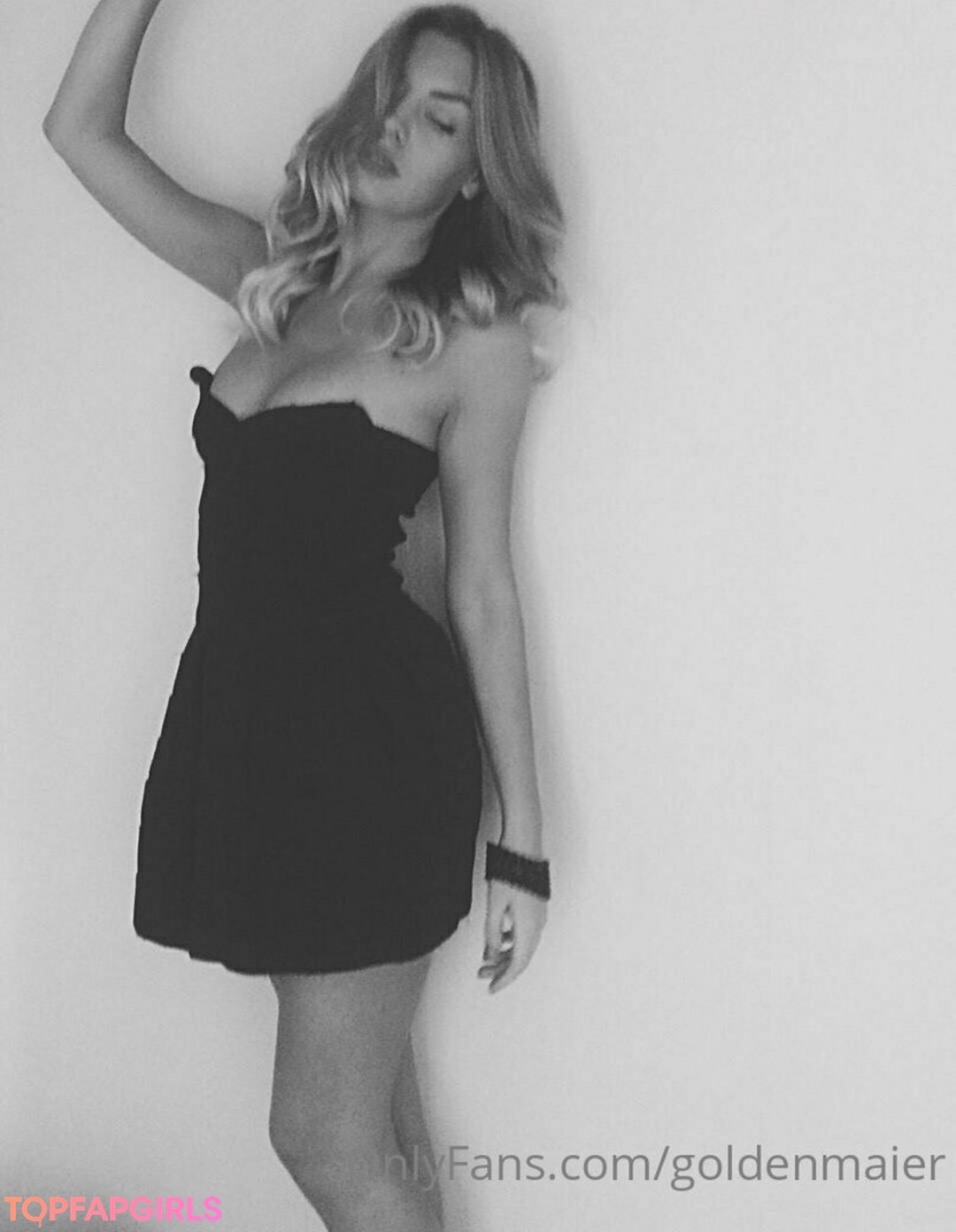 Photo nue de fuite OnlyFans de Goldenmaiervip #28 Photo nue de fuite OnlyFans de Goldenmaiervip #28