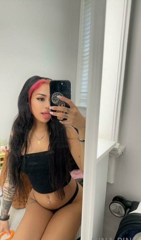 Ninapinkxo