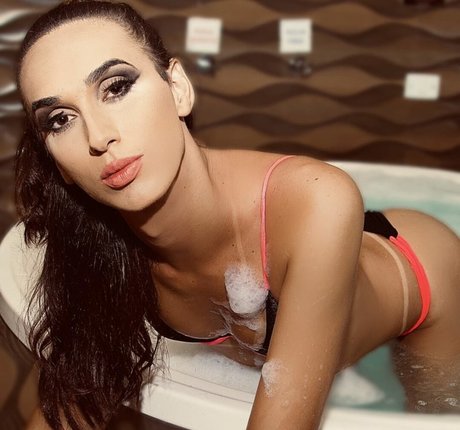 Photo nue de fuite OnlyFans de Nathalia Bahls