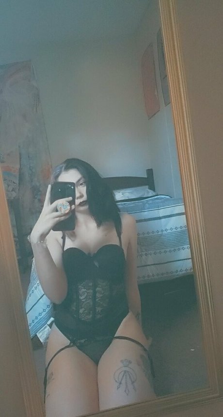 Honeygirl