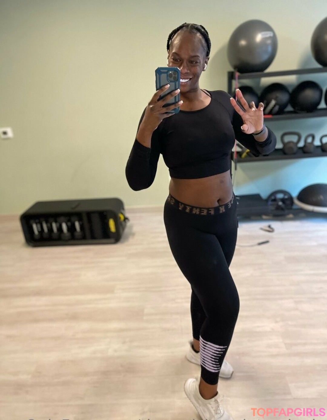 Photo nue de fuite OnlyFans de Therealchocolateminnie #135 Photo nue de fuite OnlyFans de Therealchocolateminnie #135