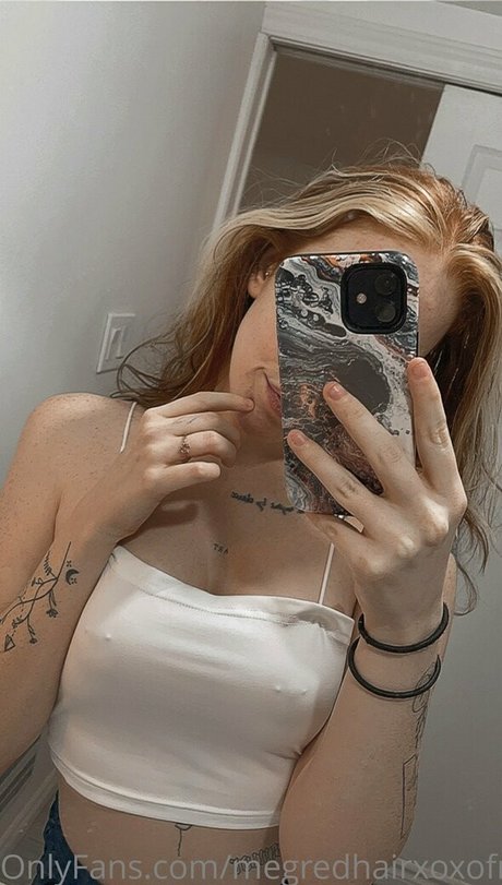 Megredhairxoxotease