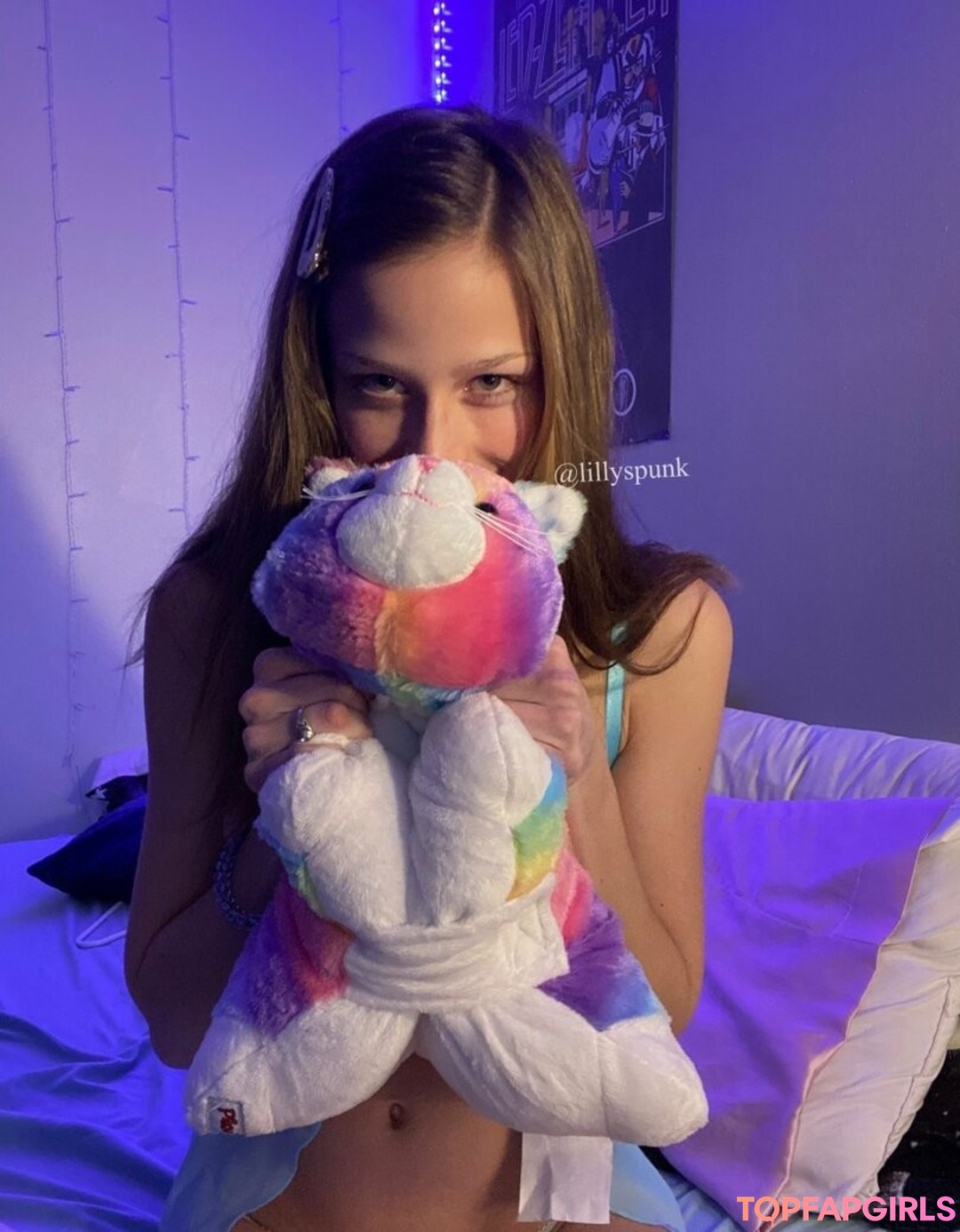 Photo nue de fuite OnlyFans de Lillyspunk #10 Photo nue de fuite OnlyFans de Lillyspunk #10