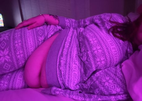Photo nue de fuite OnlyFans de Hungrykatiebbw