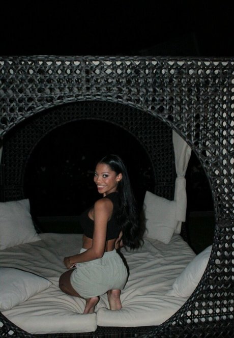 Photo nue de fuite OnlyFans de Eden Jabari