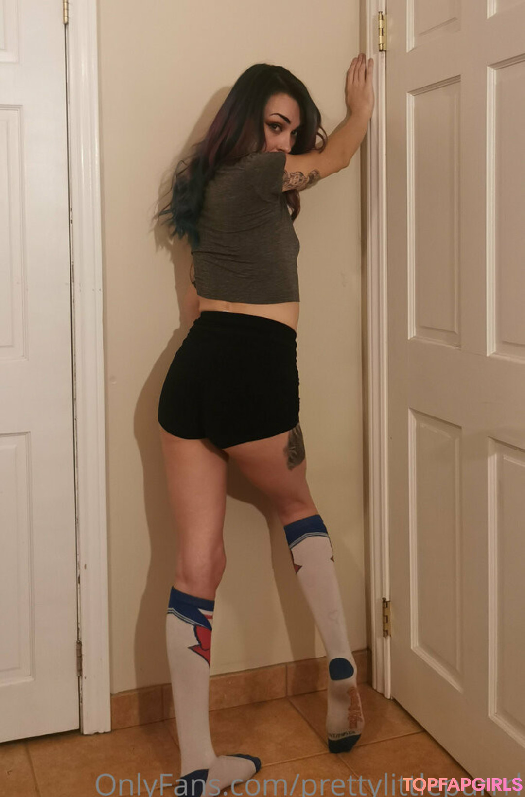 Photo nue de fuite OnlyFans de Prettylittlepurrrl #28 Photo nue de fuite OnlyFans de Prettylittlepurrrl #28